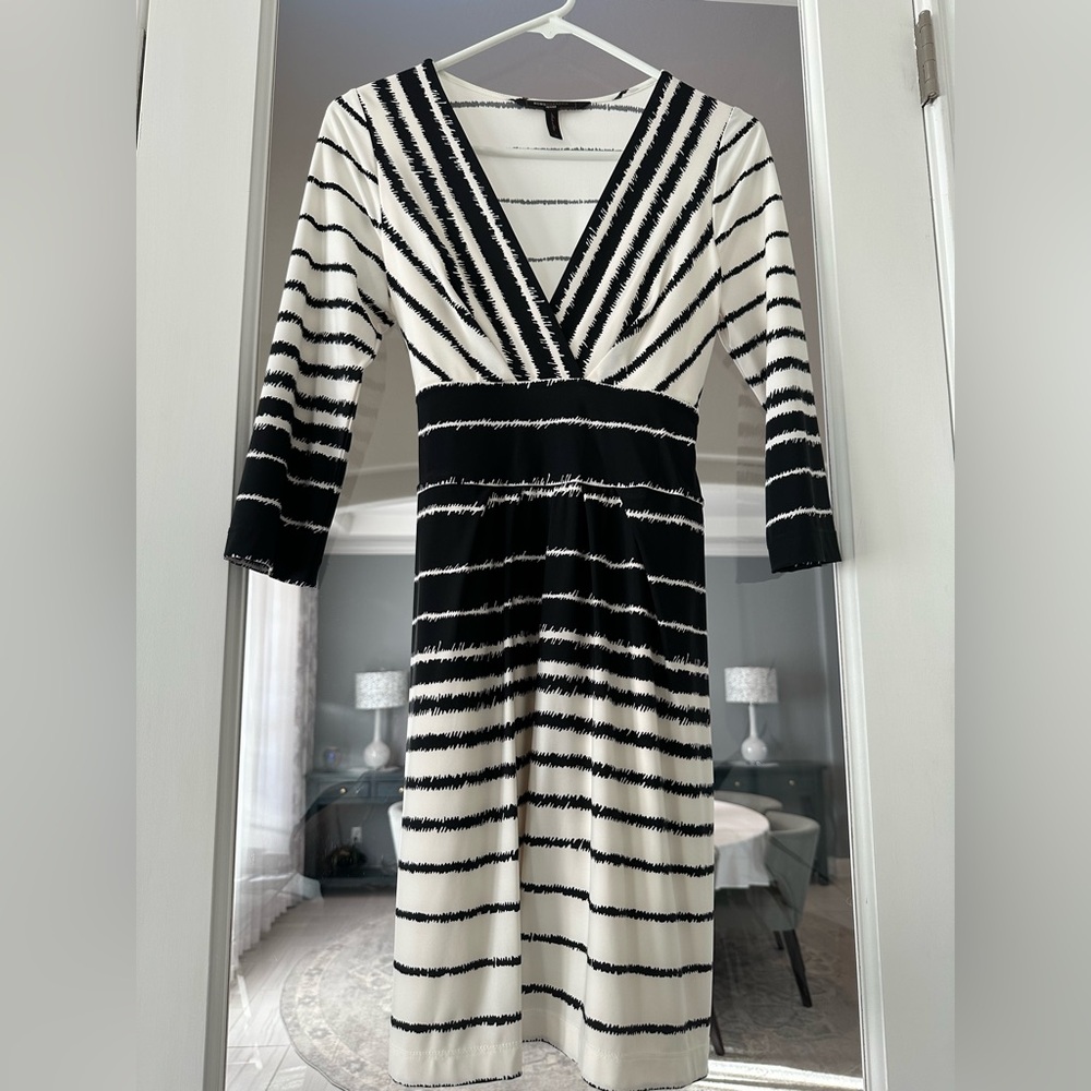 BCBGMaxAzria Black & White Striped Long Sleeve Dress | Size SP | Bodycon Mini